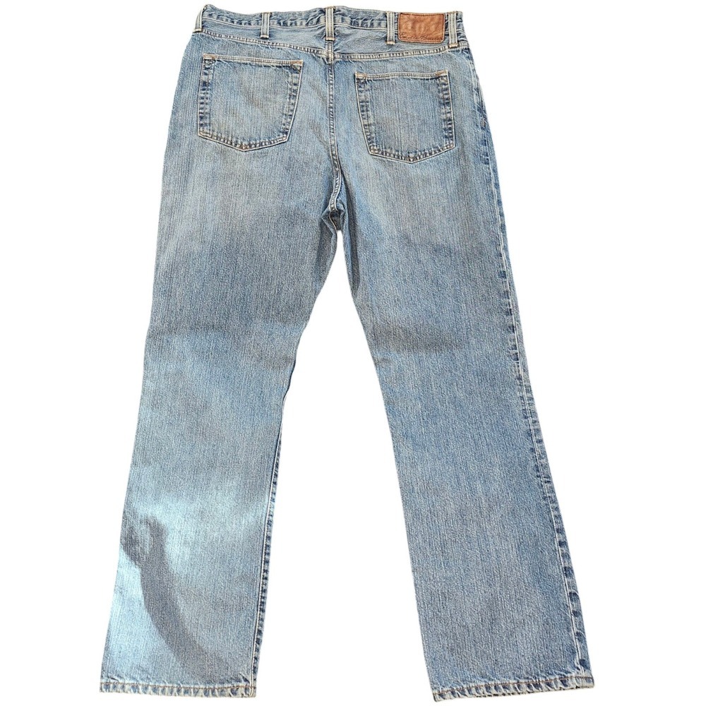 Eddie Bauer Men's Relaxed Fit Straight Leg Blue Medium Wash Denim Jeans 38x34 - Picture 7 of 9